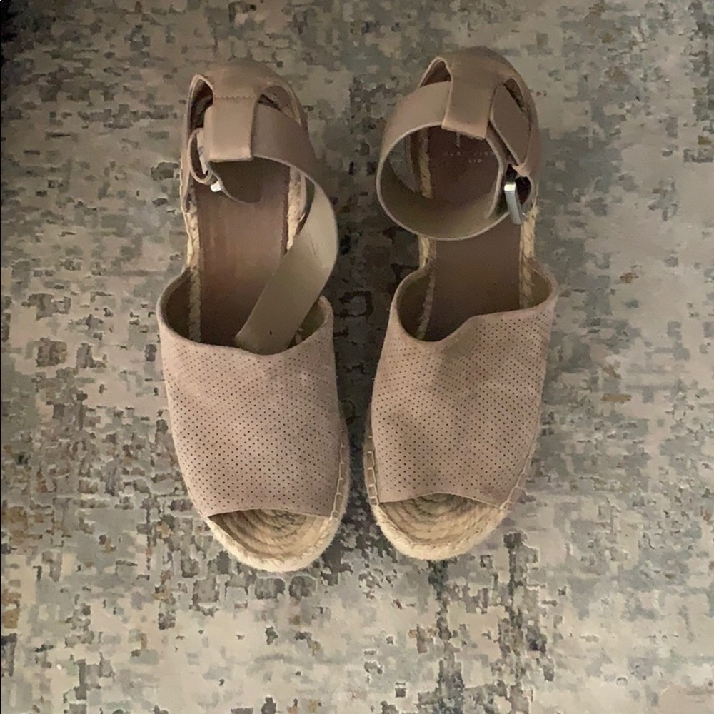 Marc Fisher Wedges